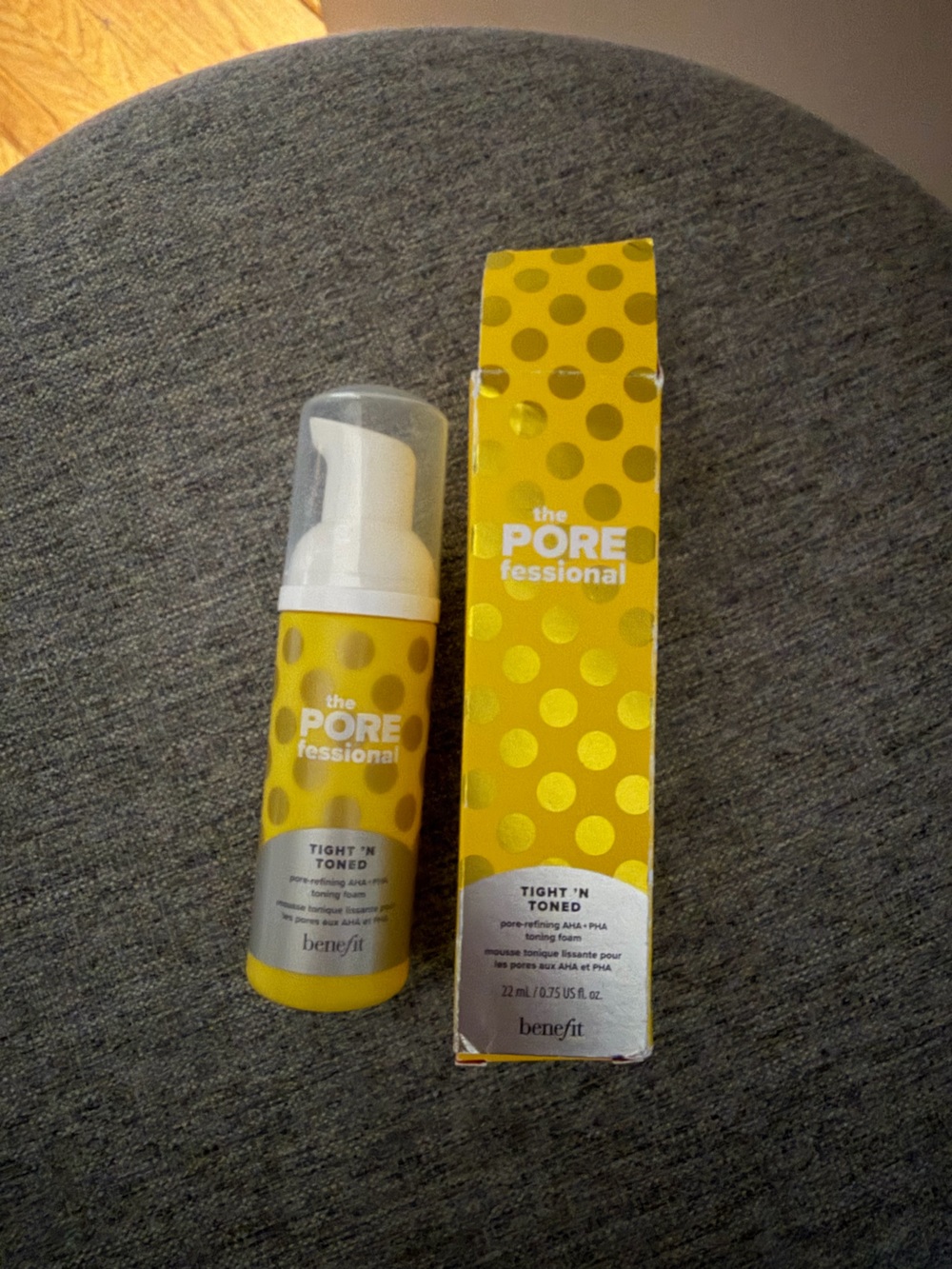 Benefit POREfessional Tight’n Toned Pore Minimizer - Yellow